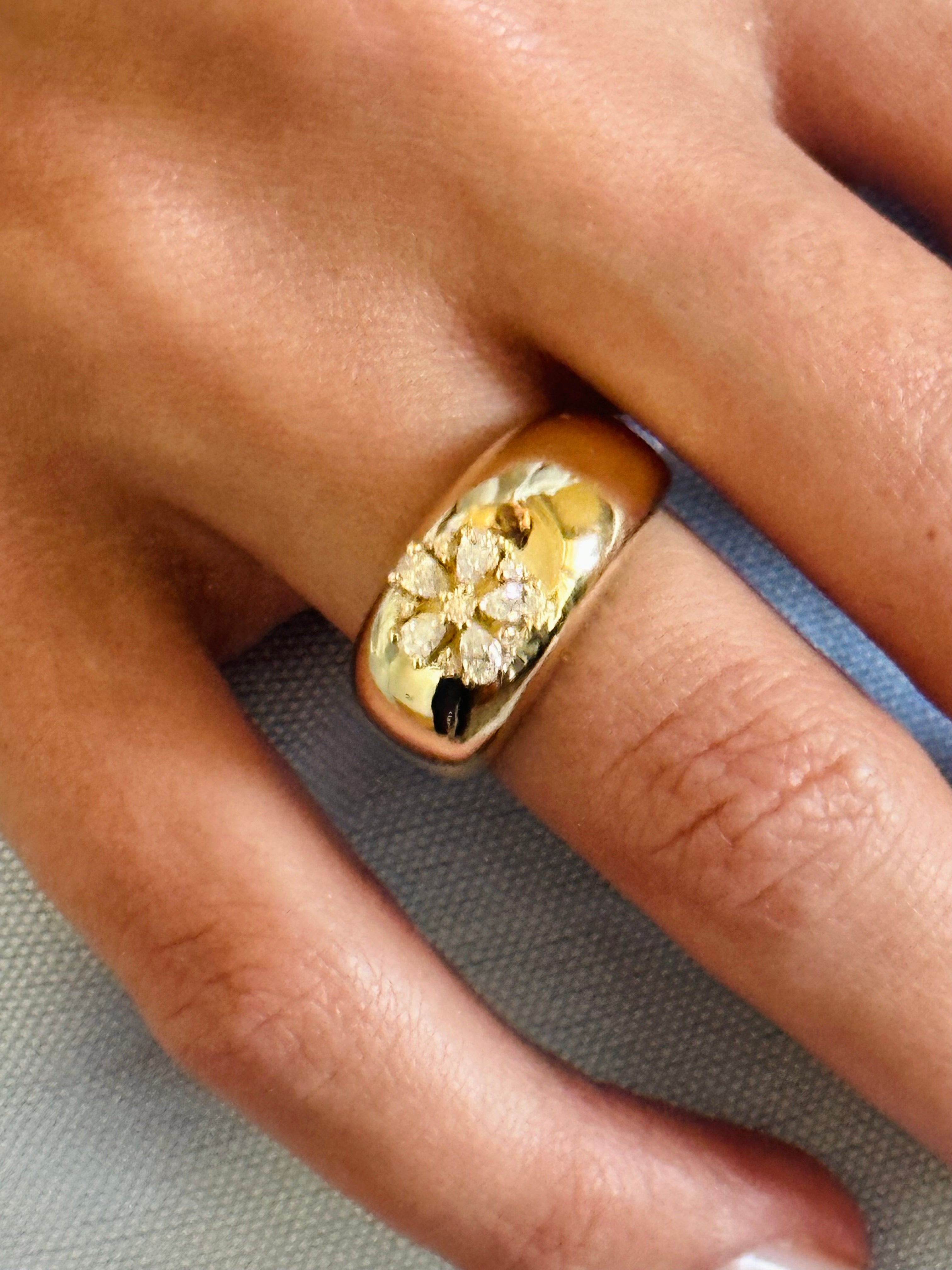 Fleur Florret Ring - Diamonds